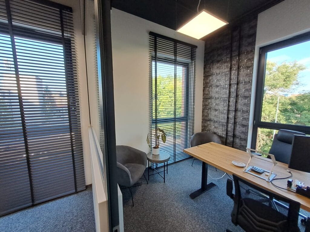 żaluzje aluminiowe Łódź – funkcjonalne i trwałe osłony okienne od Veo Design